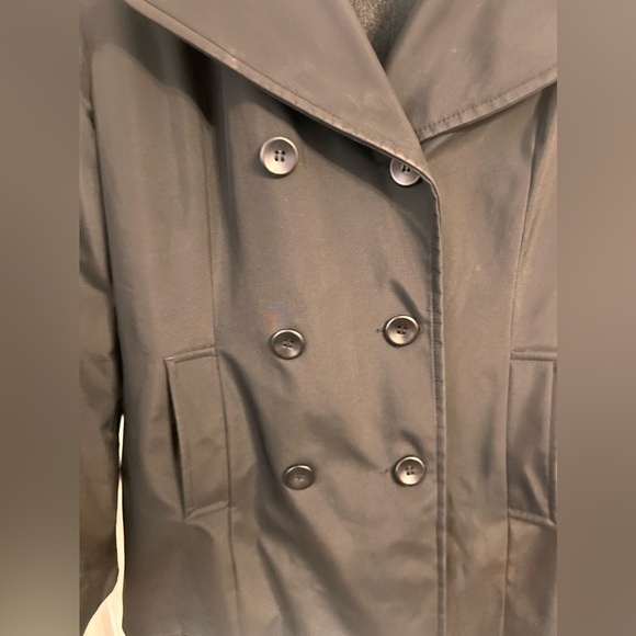 FINAL PRICE Larry Levine Weatherproof Trench Coat - Picture 4 of 10